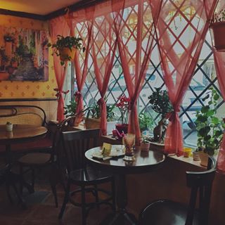  The cafe hype in Iran is real and I've got nothing to complain! It's always nice to find a little peace in a city that never sleeps. 